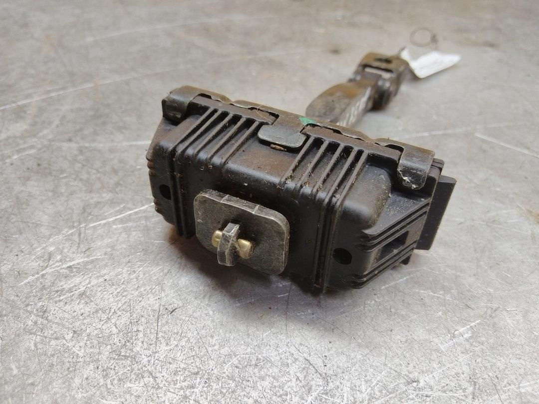 Ограничитель открывания двери передней YP728T BMW X5 E53 - Фото 2