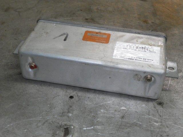 Блок управления ABS LDYZC4 Audi 80 купить с доставкой