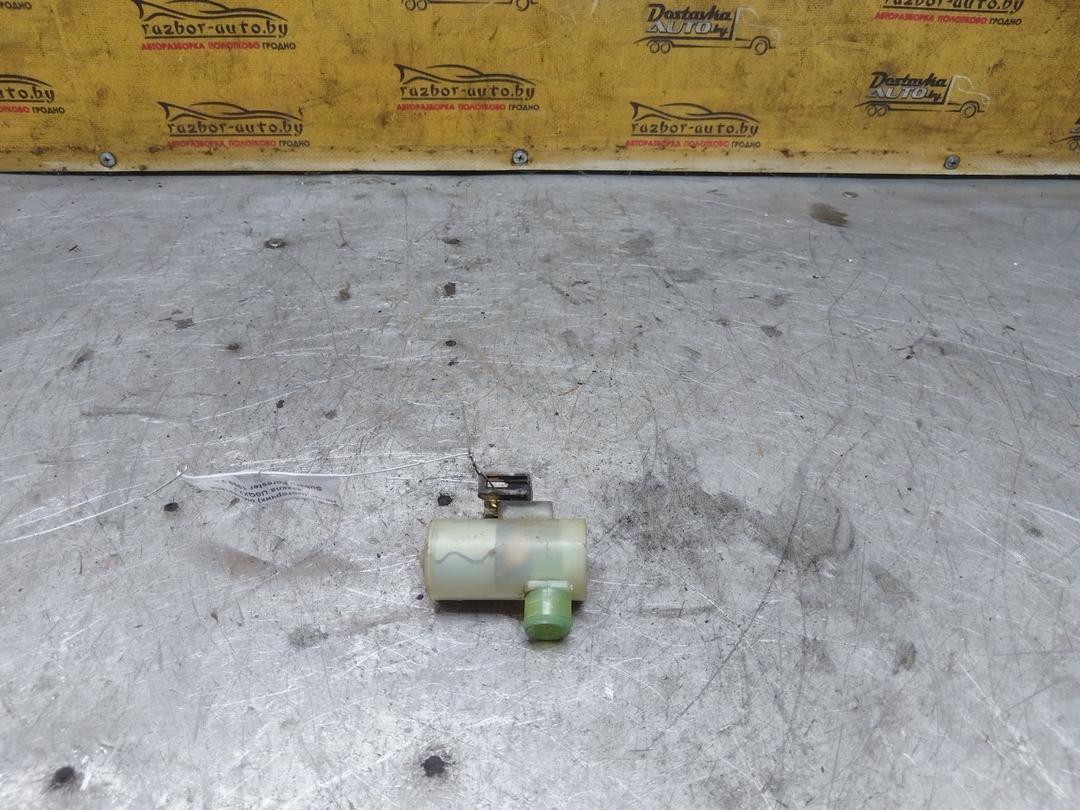 Насос (моторчик) омывателя стекла U0QXXJ Subaru Forester купить