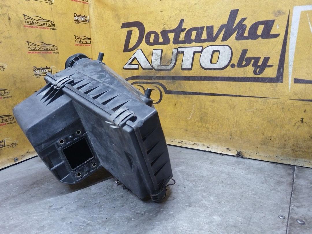 Корпус воздушного фильтра F7WZQD Audi 80 undefined