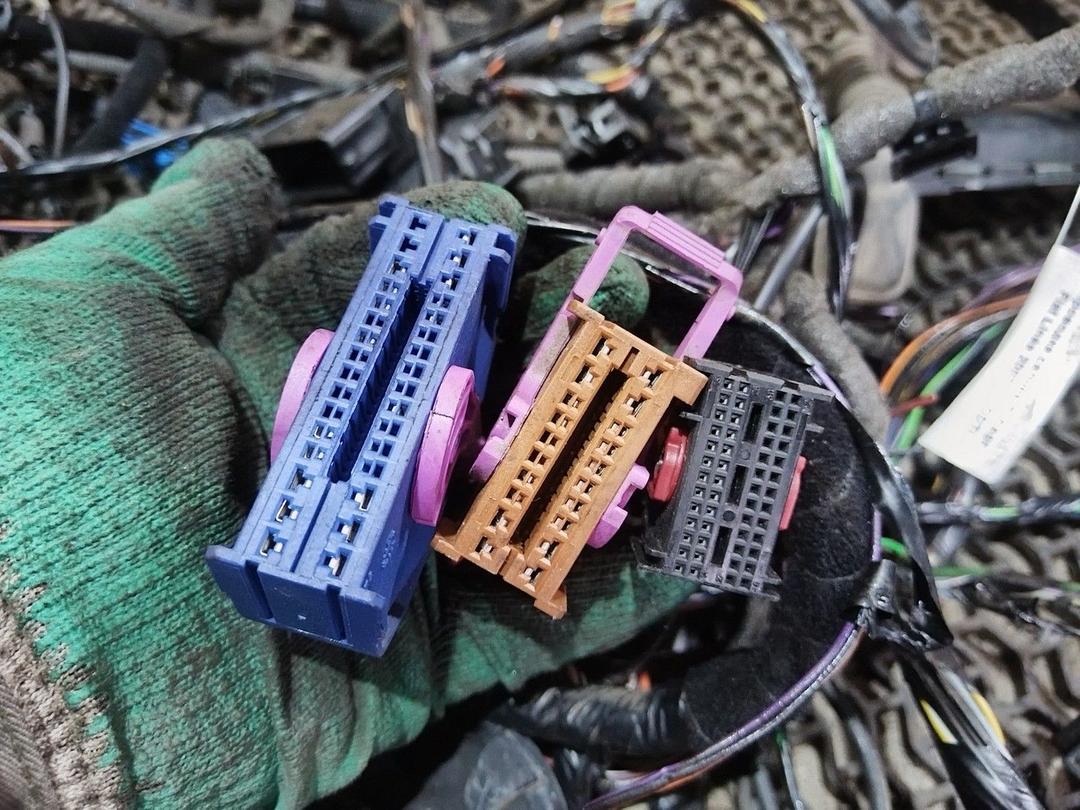 Проводка салона ZLCA9F Fiat Linea - Фото 3