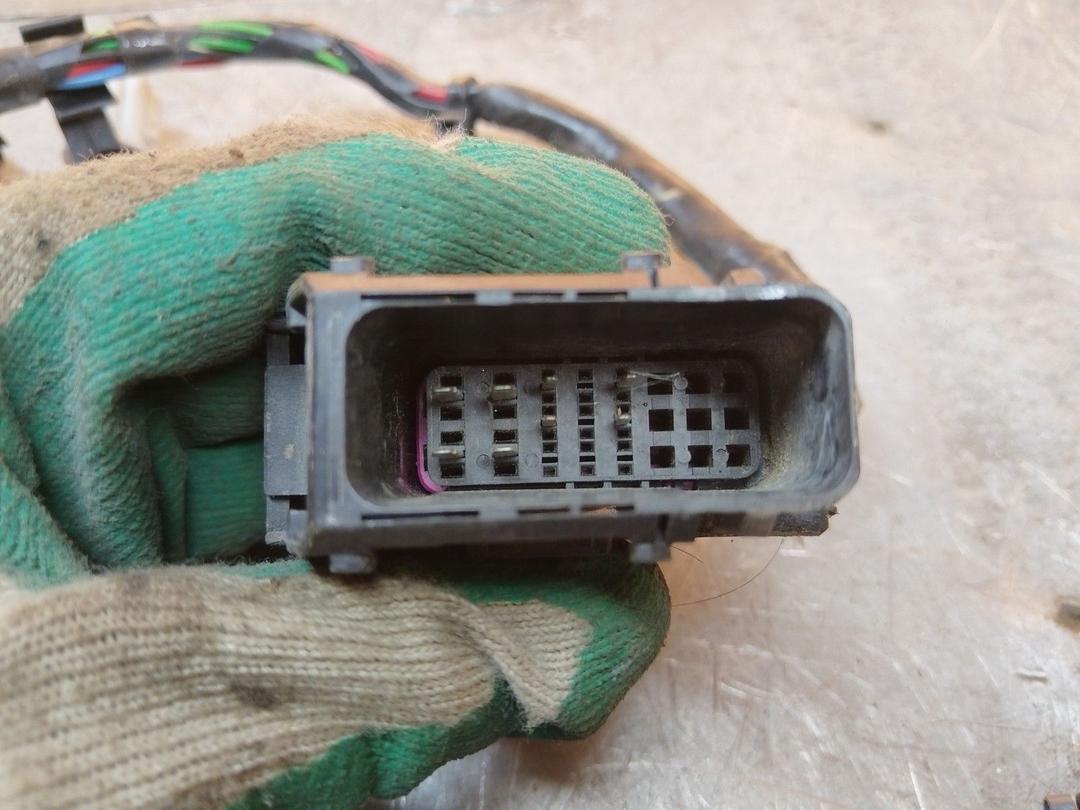 Проводка двери передней правой 00Y401 Saab 9-3 купить