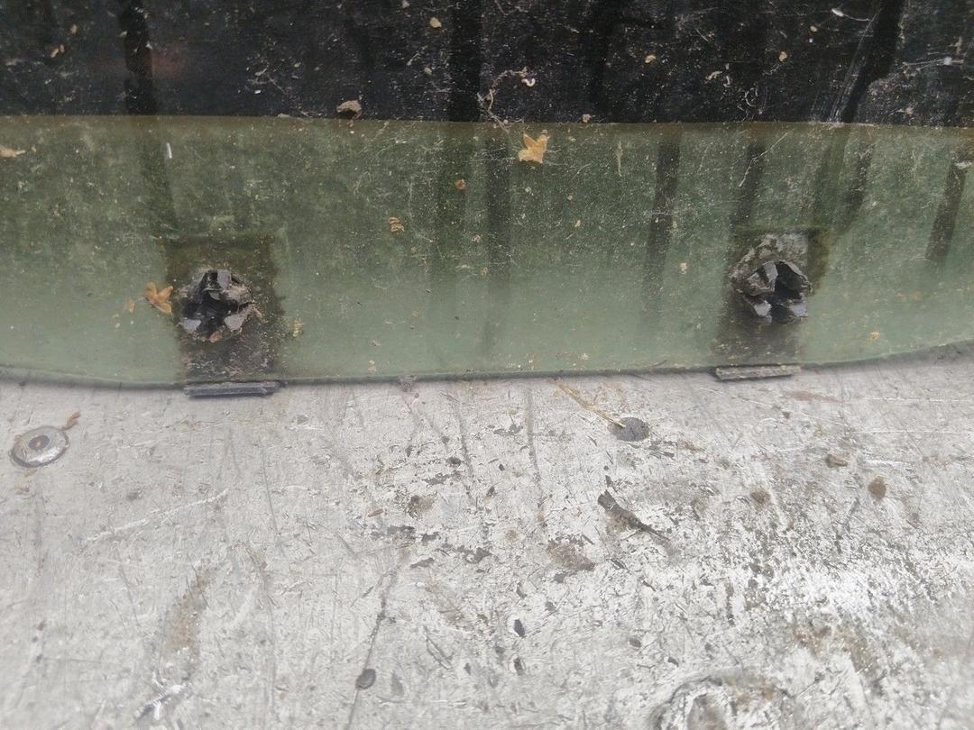 Стекло двери задней правой KB28F7 Audi A6 undefined