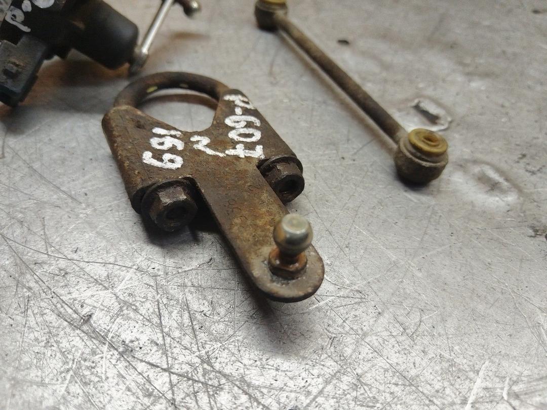 Датчик положения подвески 7Q02SF Peugeot 607 купить в магазине запчастей бу