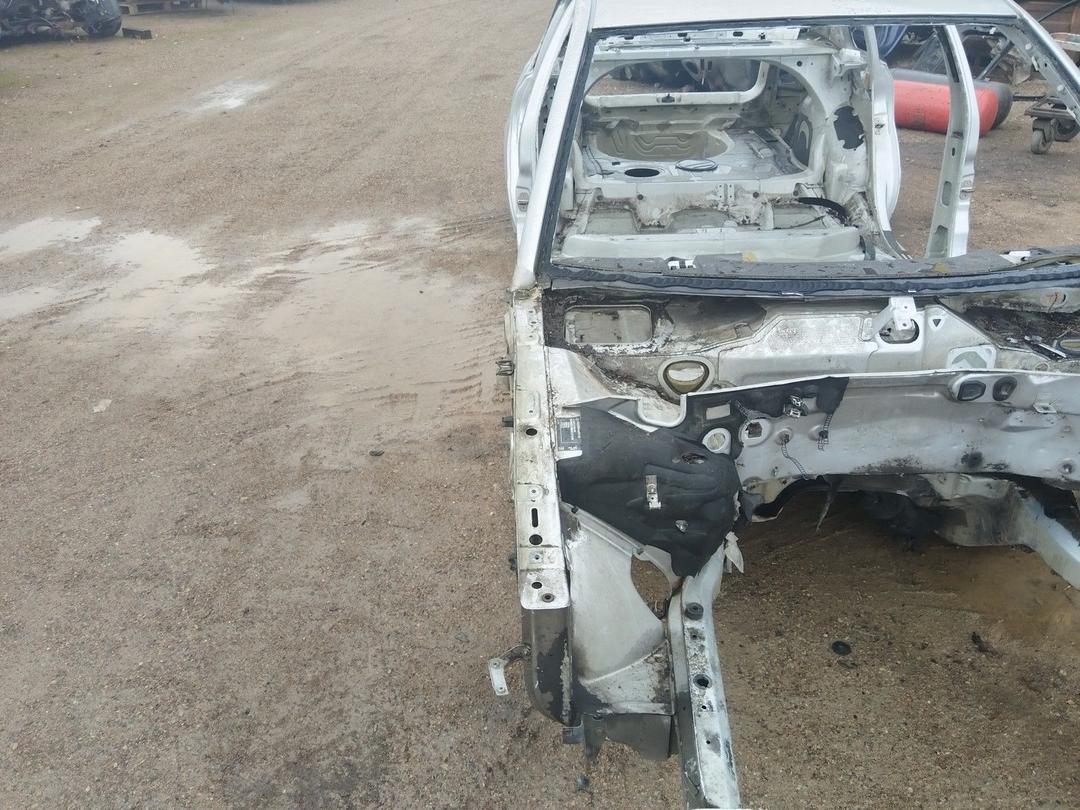 Стойка кузовная передняя правая SP1LWV Volkswagen Passat купить в магазине запчастей бу