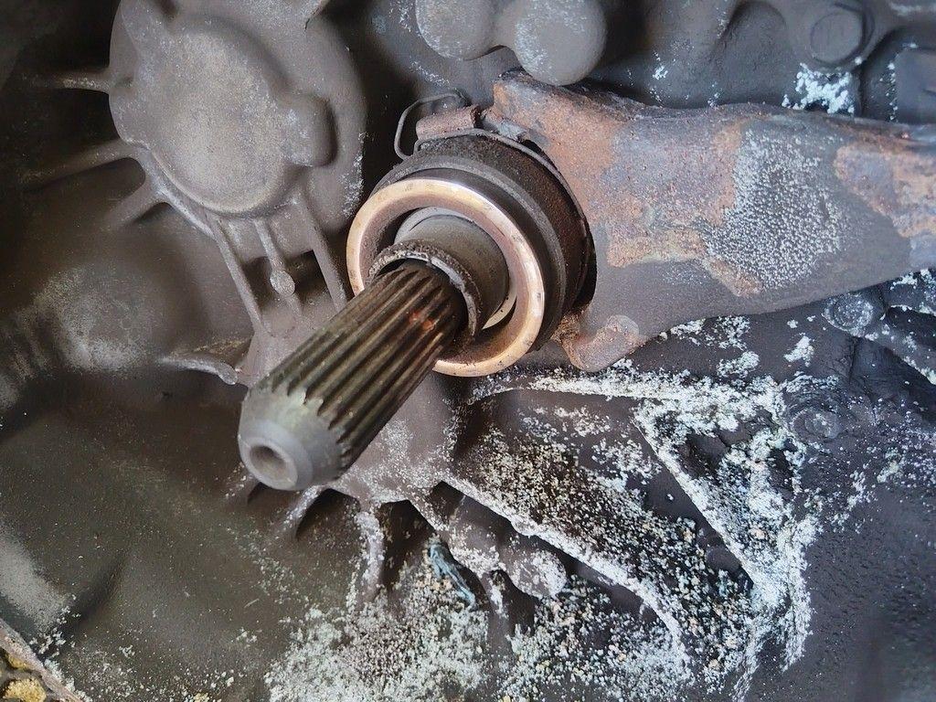 КПП механическая (МКПП) 6-ступенчатая 7M7W9G Toyota Corolla Verso - Фото 3