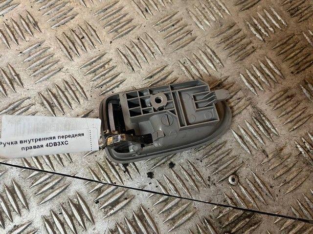 Ручка внутренняя передняя правая 4DB3XC Mazda Premacy купить