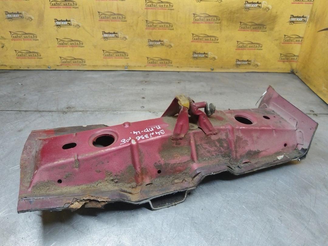 Часть кузова (вырезанный элемент) M3346R Volkswagen Passat купить