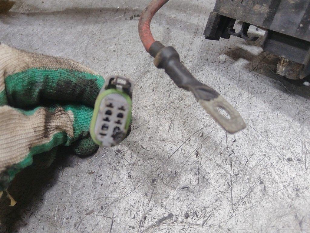 Клемма аккумулятора плюс 9SGR4Q Renault Scenic - Фото 2