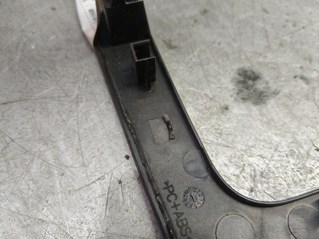 Рамка под магнитолу AL2JKO Volkswagen Passat - Фото 4