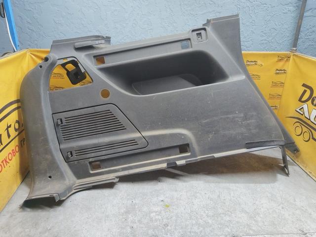 Обшивка багажника N0M4T2 Opel Zafira