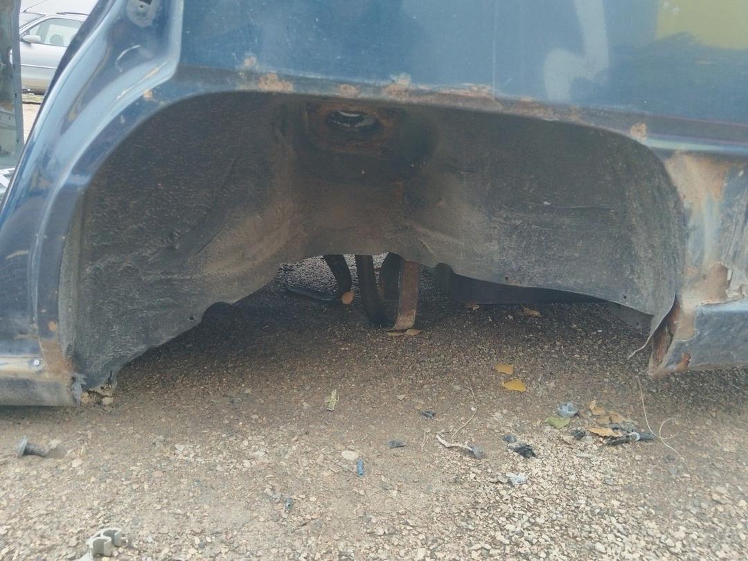 Крыло заднее левое ZAQQ3Z Audi 100 купить