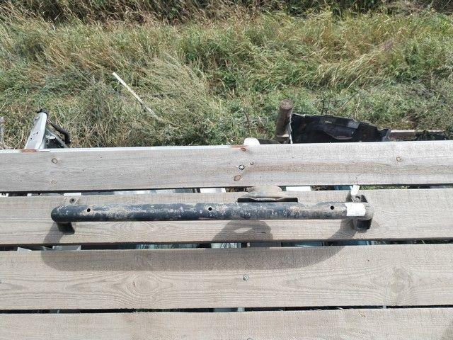 Усилитель бампера переднего R9D15V Audi 100 - Фото 2