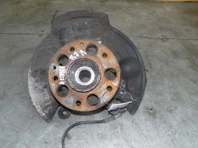 Кулак поворотный левый B7KE6K Mercedes A W168
