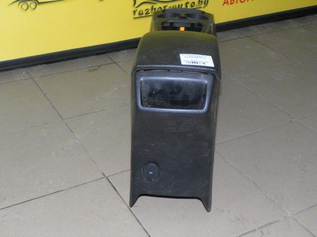 Консоль салона (кулисная часть) XL3L5J Seat Altea купить с доставкой