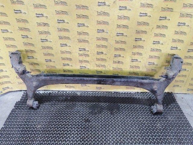 Балка подвески задняя MCEU4X Toyota Corolla Verso undefined