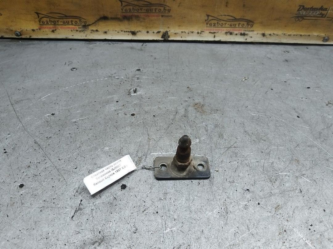 Ответная часть замка багажника ISJMH7 Renault Espace