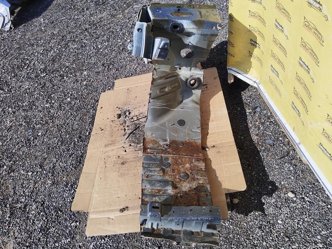 Лонжерон левый WJ7Y78 Peugeot 207 купить на авторазборке