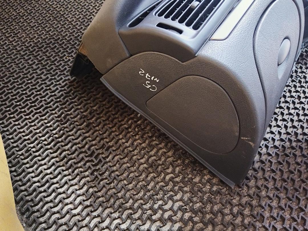 Панель передняя салона (торпедо) JEINC0 Citroen C5 купить с доставкой