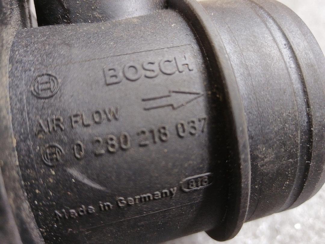 Расходомер воздуха HGR1JZ Audi A6 купить на авторазборке