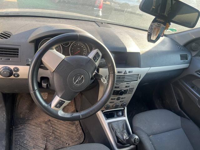 Дефлектор обдува салона E8P9VR Opel Astra