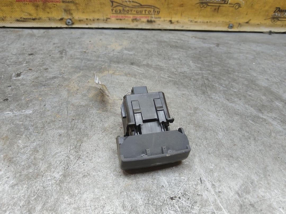 Кнопка ручного тормоза (ручника) F89370 Citroen C4 Grand Picasso