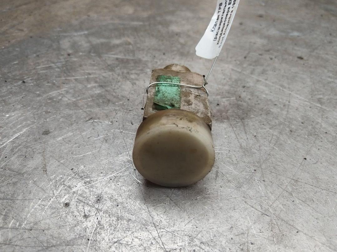 Клапан ТРВ (расширительный) кондиционера E8Z2BW Seat Alhambra