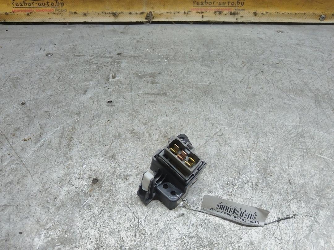 Кнопка (выключатель) VD5995 Mitsubishi Grandis купить с доставкой