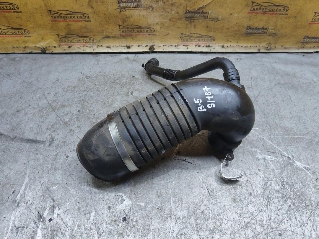 Патрубок турбины RM3I0A Volkswagen Passat - Фото 4