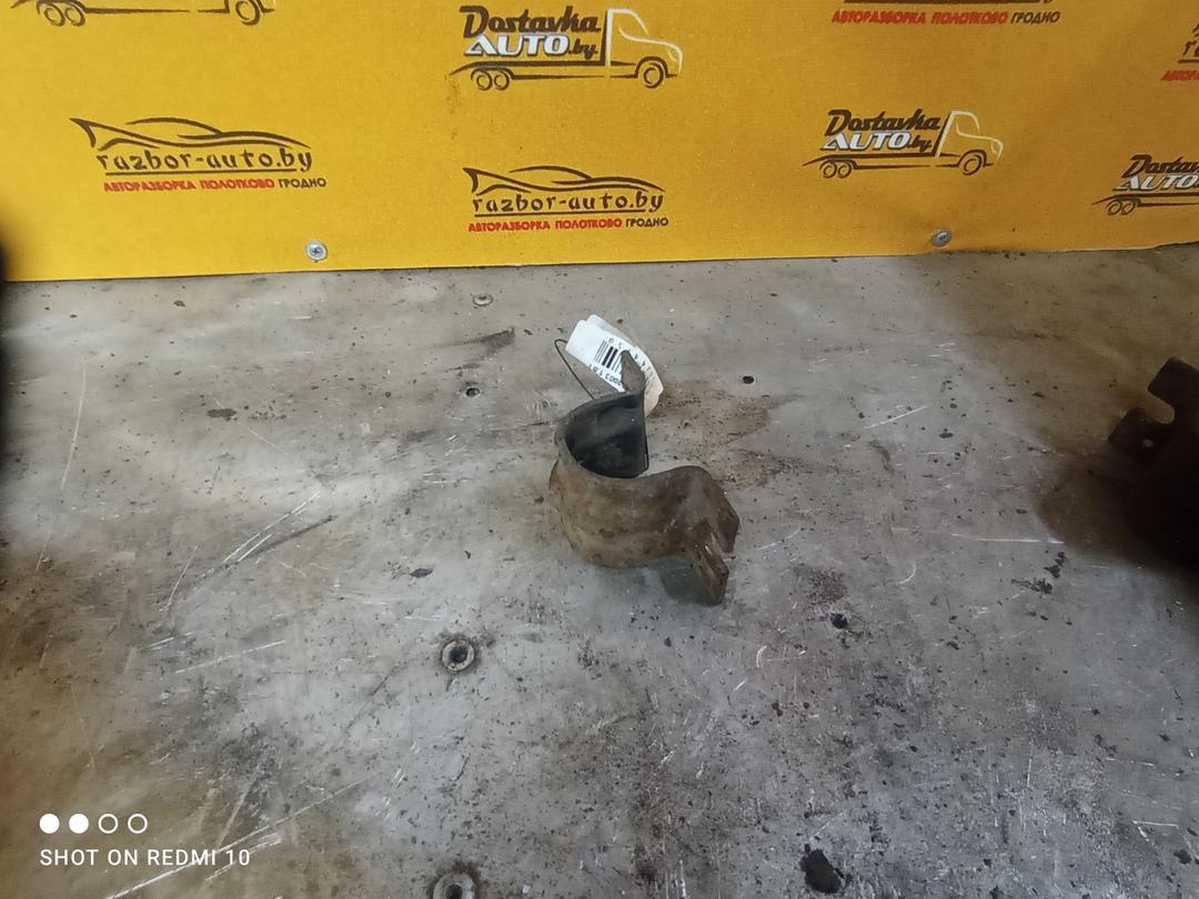 Крепление втулки стабилизатора SB6BDJ Opel Zafira - Фото 1