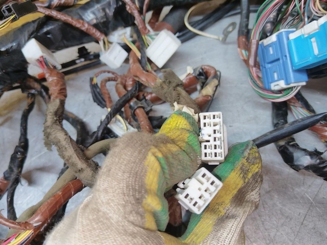 Проводка салона 2D41PC Toyota Avensis undefined