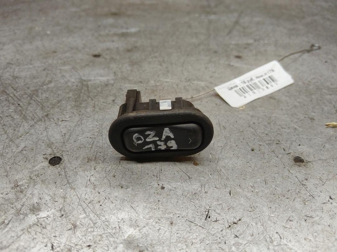 Кнопка стеклоподъемника заднего левого VZKN08 Opel Zafira