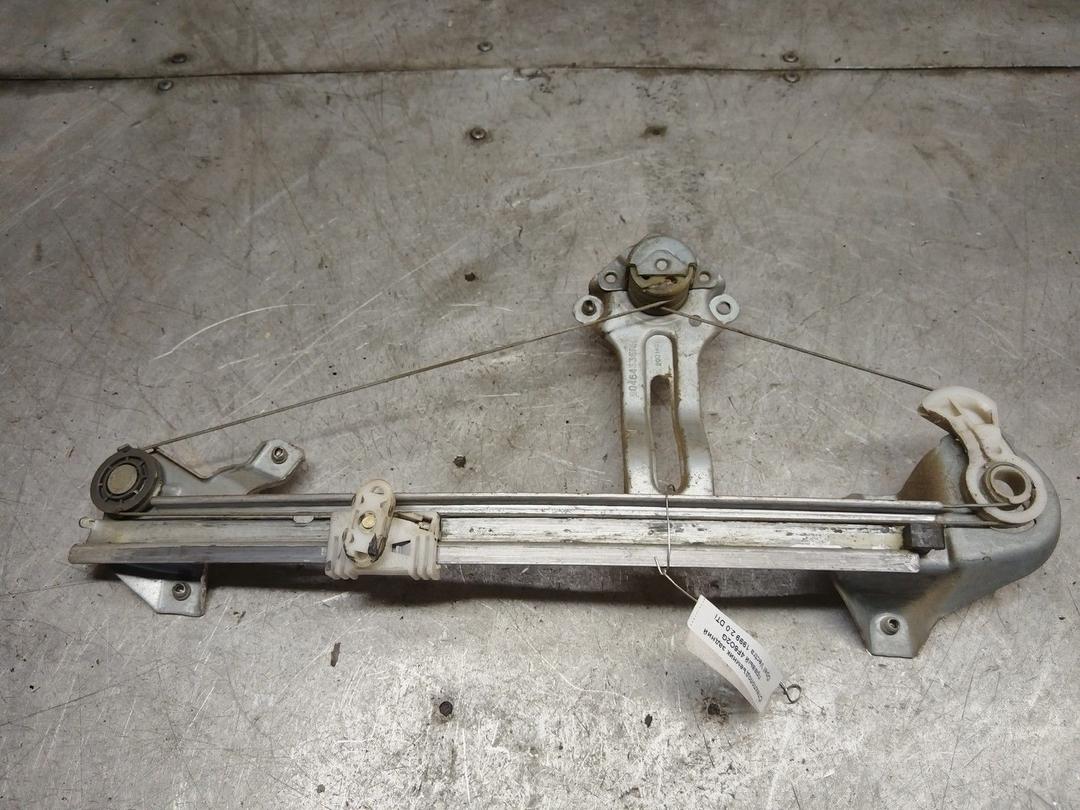 Стеклоподъемник задний правый 4F6O2G Opel Vectra купить с доставкой