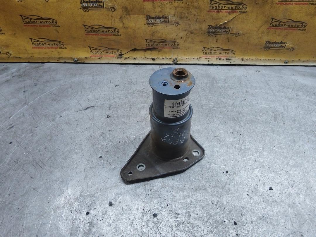 Кронштейн усилителя бампера переднего (Домик) S9WEMG Peugeot 607