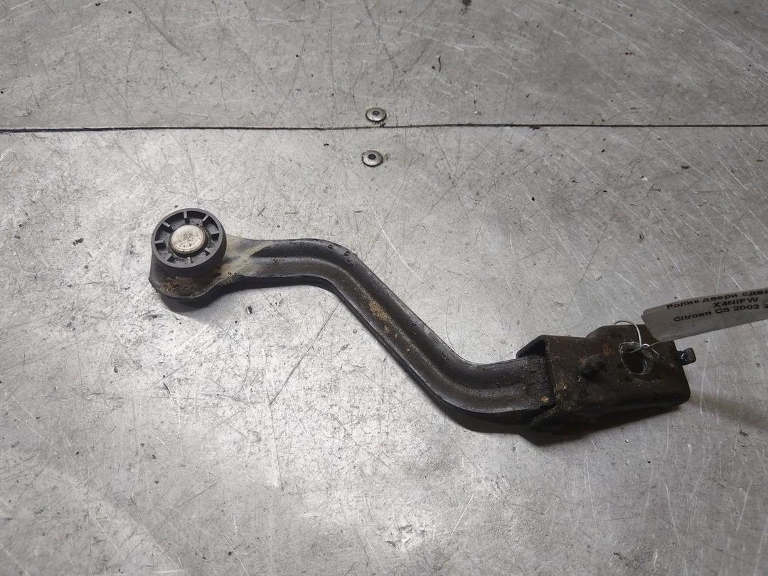 Ролик двери сдвижной X4NIFW Citroen C8