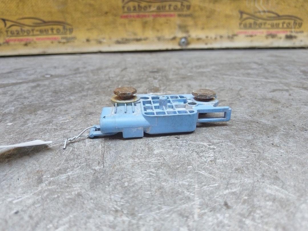 Датчик удара 1FB9J2 Saab 9-3 купить