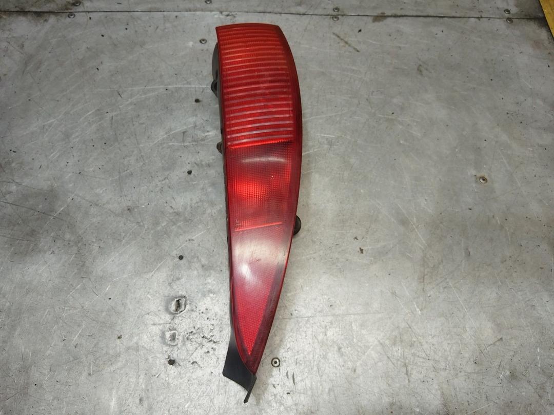 Фонарь задний правый 12GUDH Citroen C5