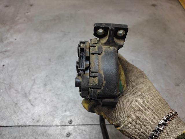 Педаль газа 9PDL4O Volkswagen Sharan купить с доставкой