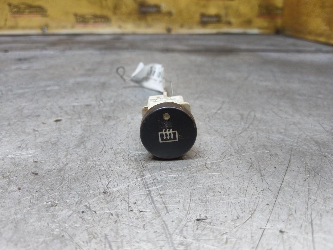 Кнопка подогрева заднего стекла ON5BYL Peugeot Partner