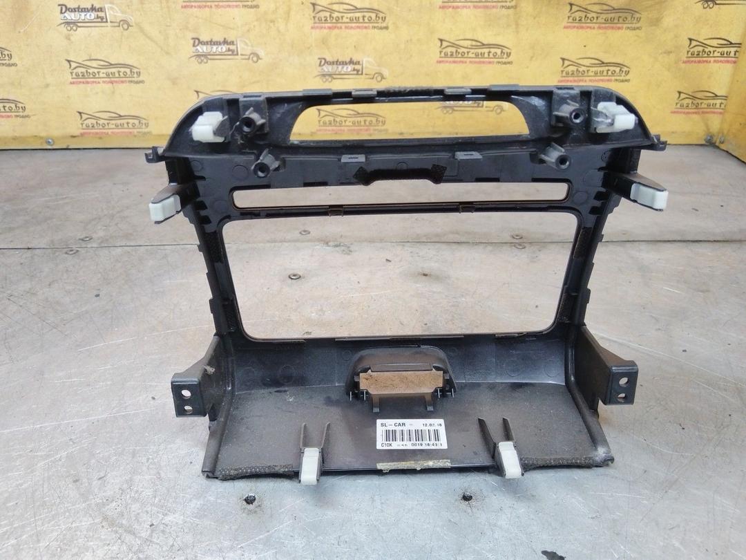 Рамка под магнитолу K0E1DY Kia Sportage - Фото 2