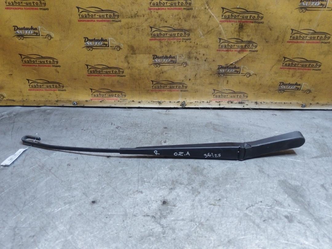 Щеткодержатель (поводок стеклоочистителя, дворник) PAKWUB Opel Zafira