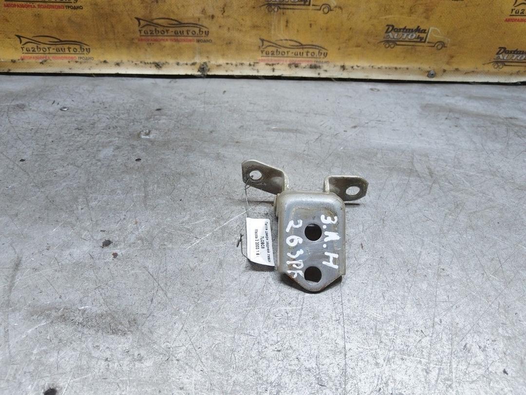 Петля двери задней левой 7LOBC8 Mazda 3 купить на авторазборке