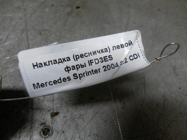 Накладка (ресничка) левой фары IFD3ES Mercedes Sprinter