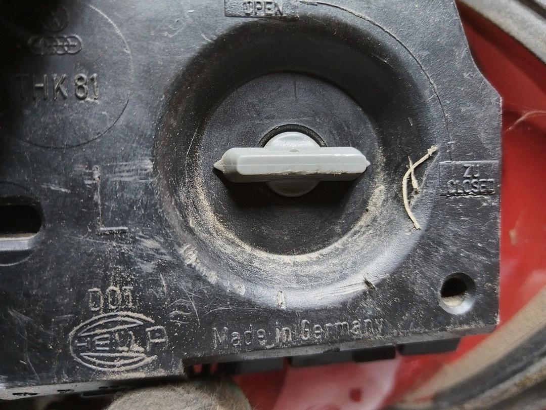 Фонарь задний левый 1JGHNM Audi 100 купить с доставкой