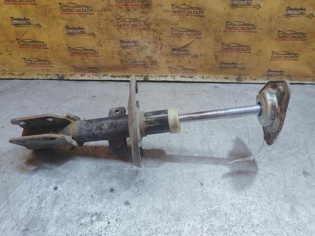 Амортизатор передний левый CTFW97 Peugeot 308 - Фото 1