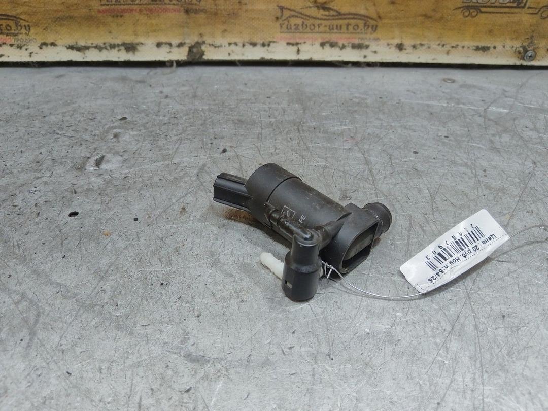 Насос (моторчик) омывателя стекла 5AG3NT Ford Focus - Фото 3