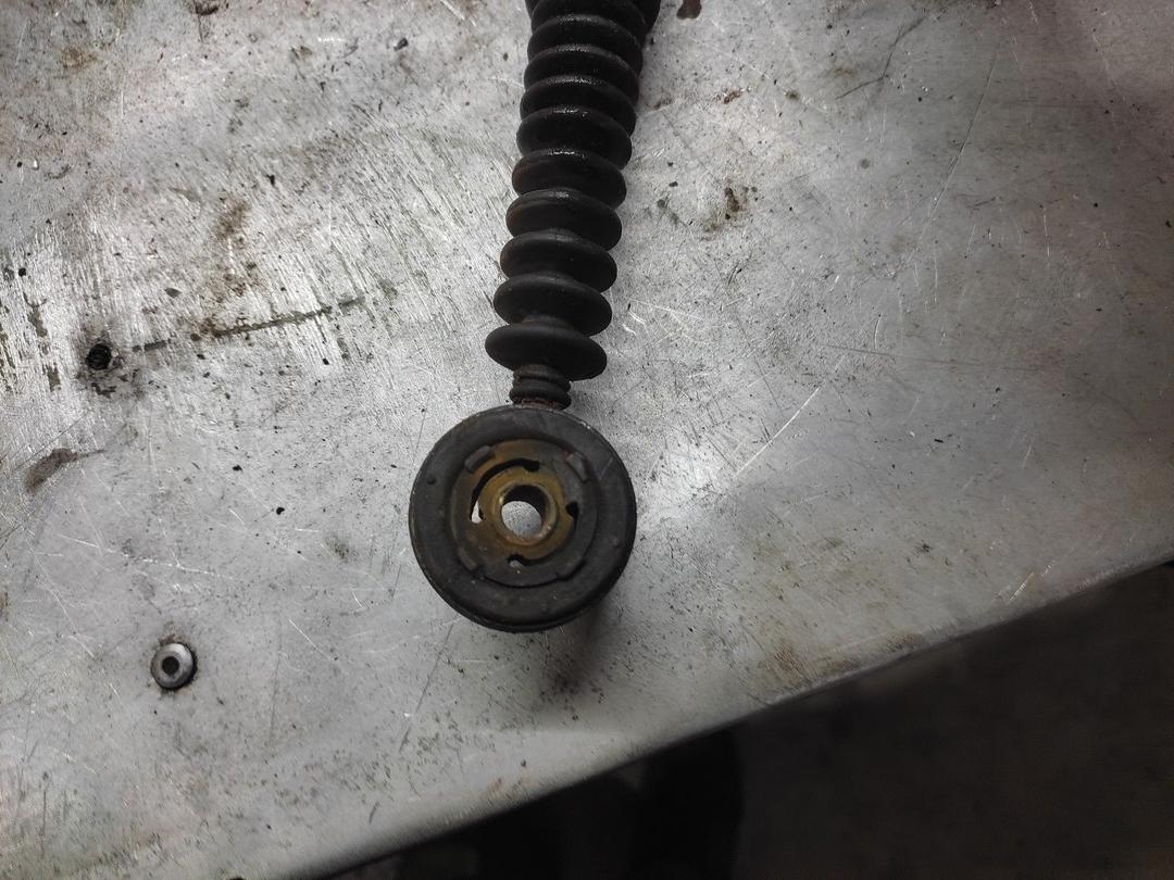 Трос кулисы КПП 42C5S7 Hyundai Getz купить