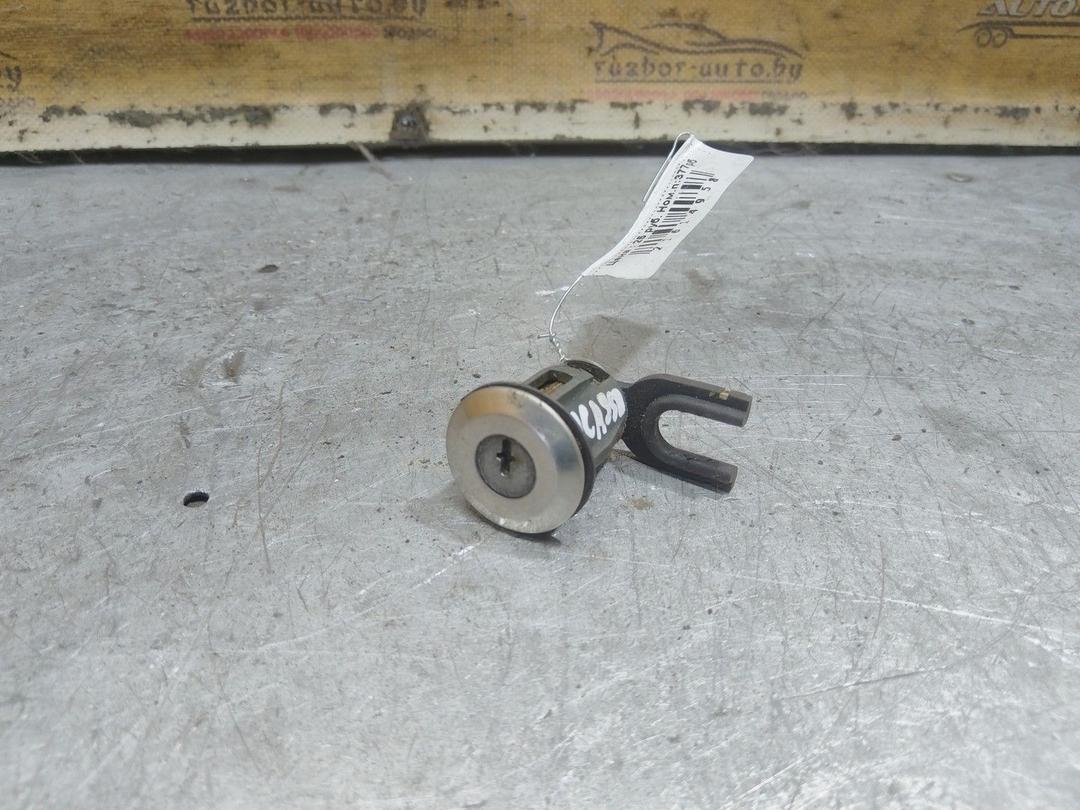 Личинка дверного замка 7CNE0O Citroen Xsara Picasso - Фото 1