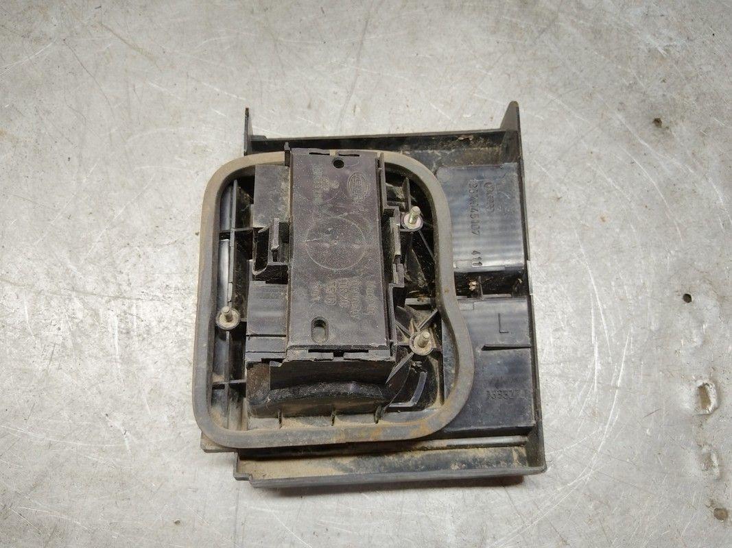 Фонарь крышки багажника левый BWB032 Volkswagen Passat купить с доставкой