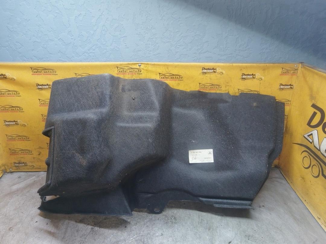 Обшивка багажника 1J4WNI Mercedes C W202